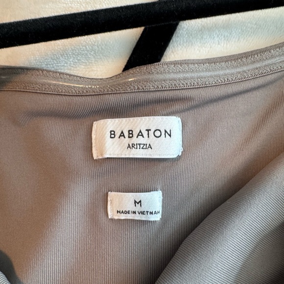 Babaton Fluid Poplin Dress - Picture 8 of 8